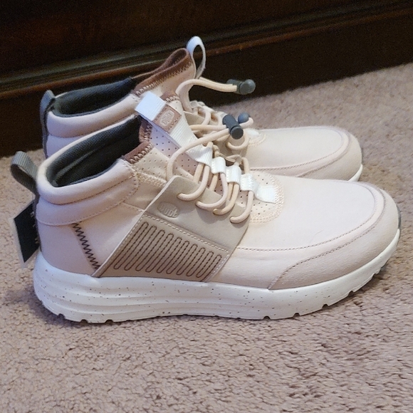 Hey Dude Light Pink and Brown High-Top Sneakers - Picture 4 of 7